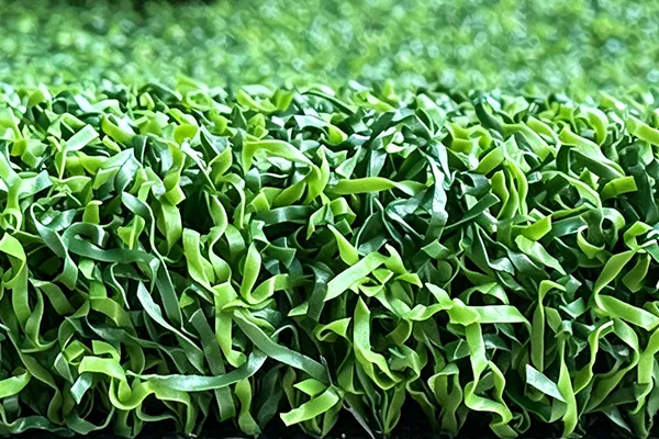 Emerald Series Synthetic Turf Practice Green