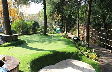 Emerald Series Synthetic Turf Practice Green